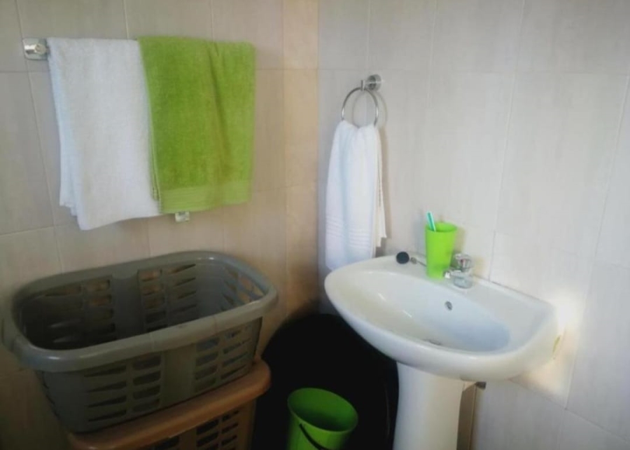4 Bedroom Property for Sale in Lusikisiki Eastern Cape